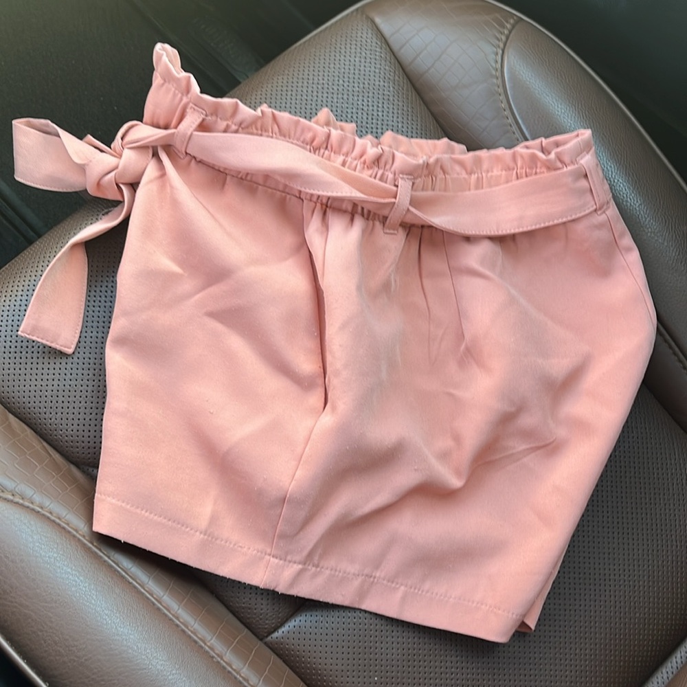 Shorts - Picture 4 of 4